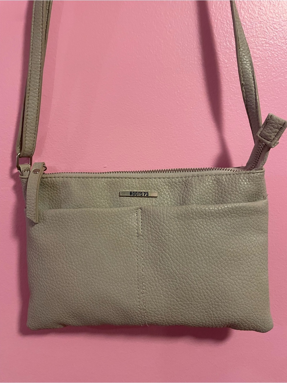 Roots Cream/Tan Crossbody Bag